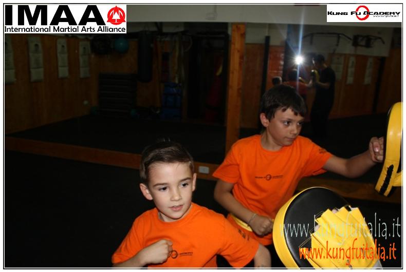 www.kungfuitalia.it accademia di kung fu academy caserta di Sifu Salvatore Mezzone scuola IMAA wing tjun chun tsun difesa personale festa bambini chi (39)